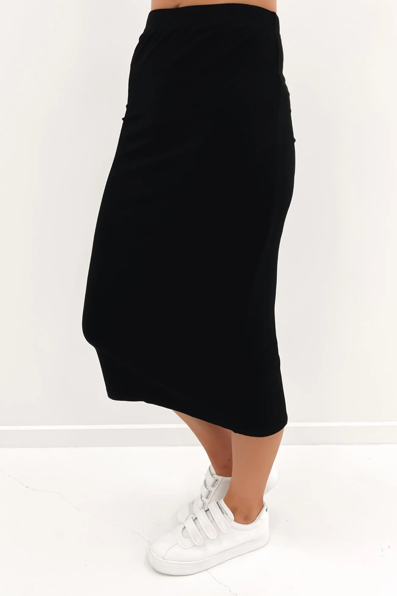 AAE Rib Midi Skirt Black