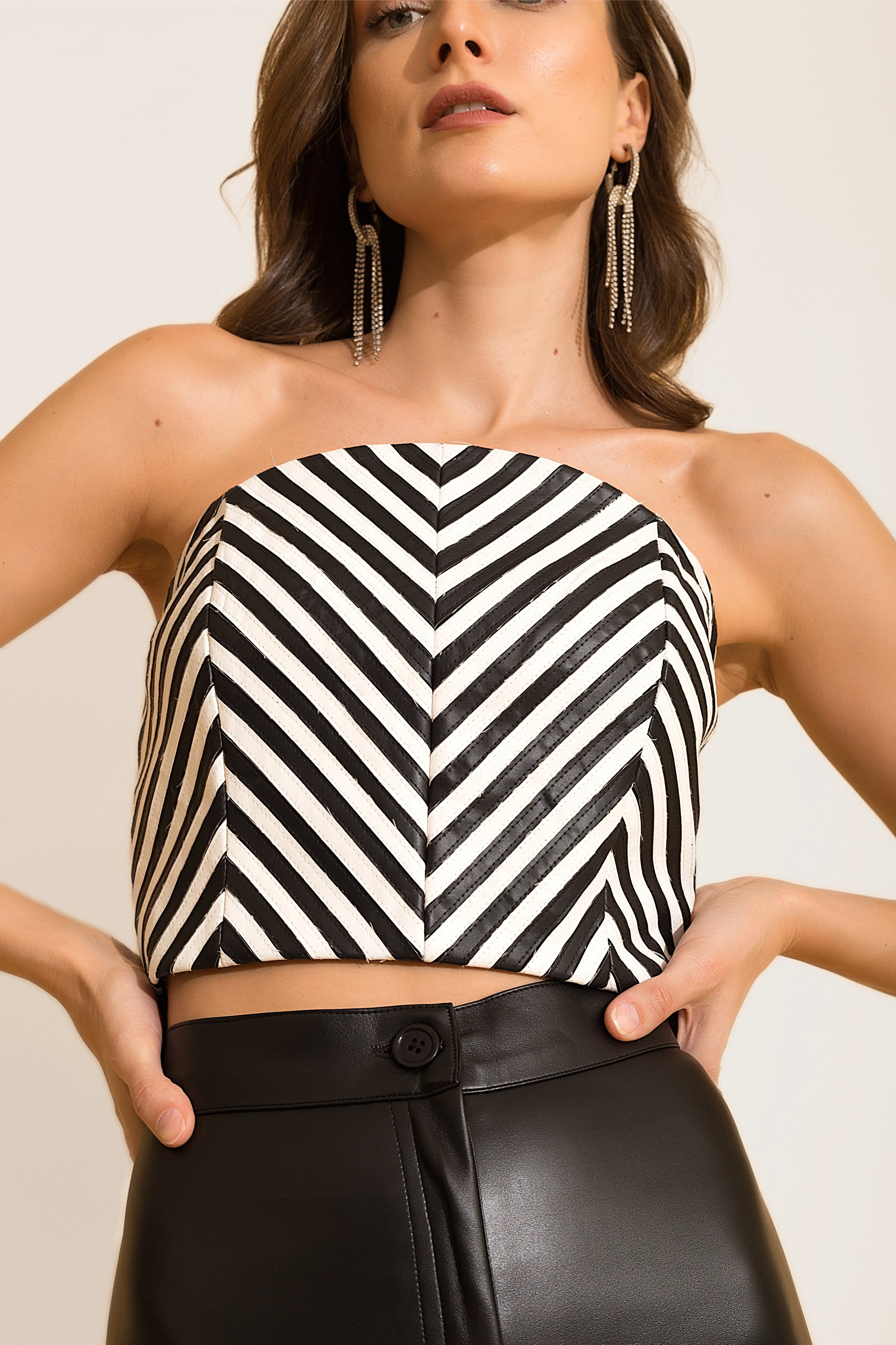 Black & White Chevron Tube Top