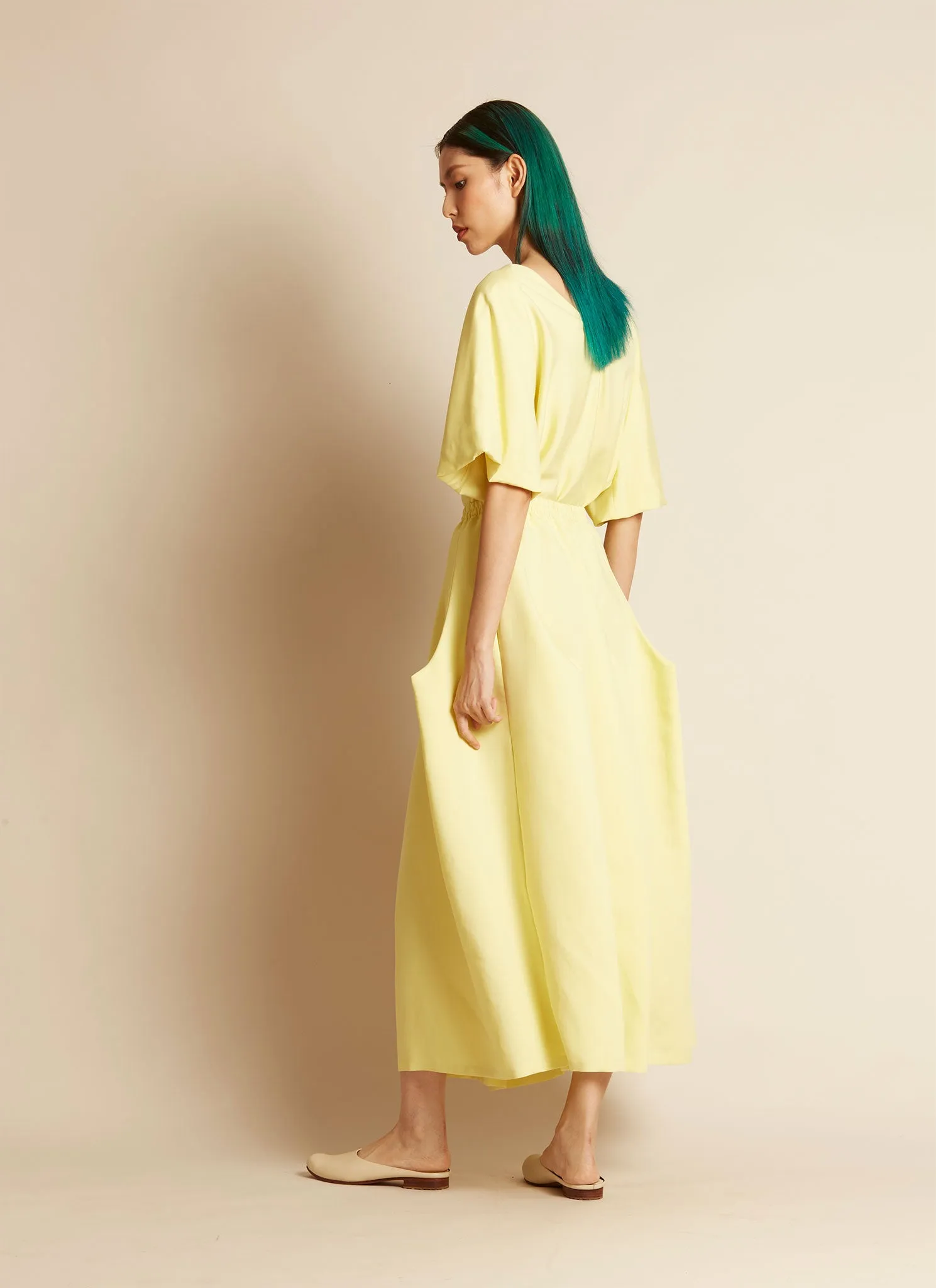 Cloud Burst 8-Pleated Pocket Skirt w/Elastic in Lemon