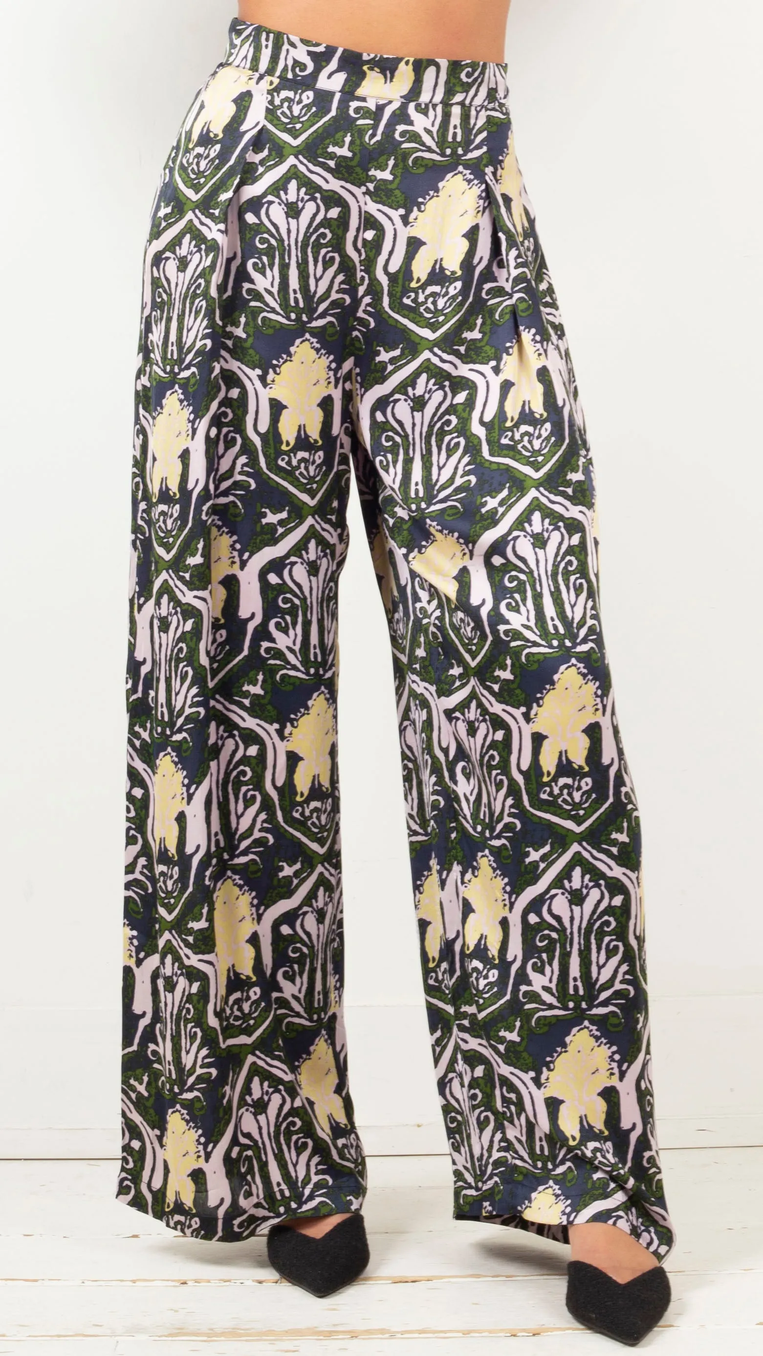 Elsa Pant - Casablanca Print