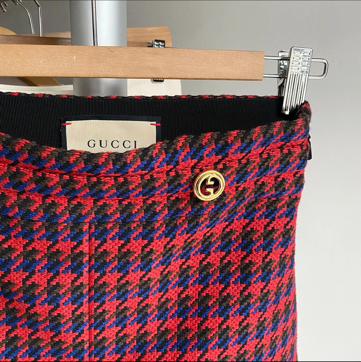 Gucci Red, Green, Blue Check Tweed Mini Skirt - XS / 25 waist