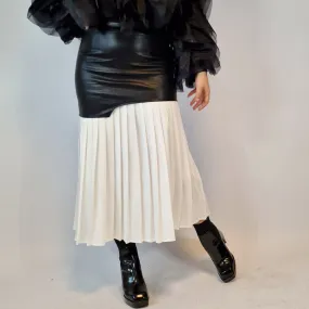 Jazz Up Chic Pleated Skirt with Eco Leather