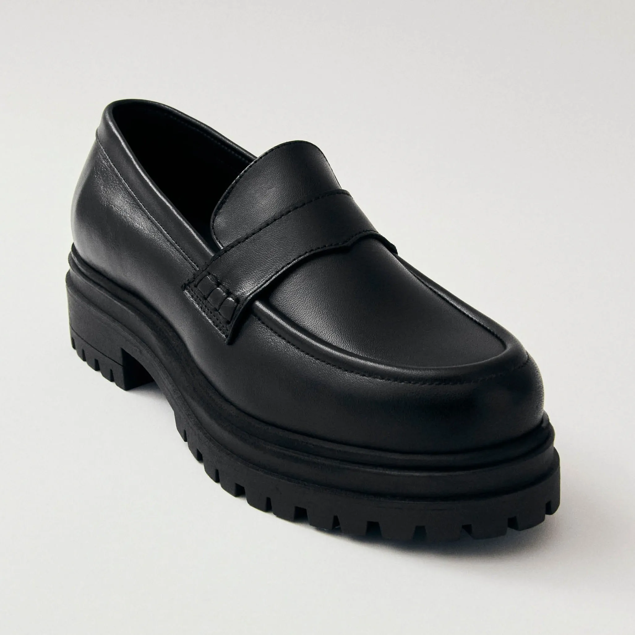 Obsidian Black Leather Loafers