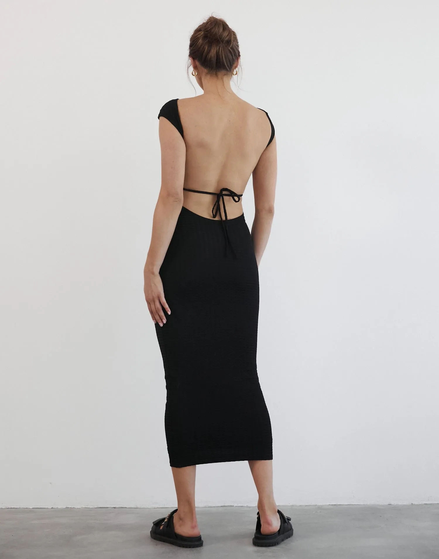 Skylah Maxi Dress (Black)