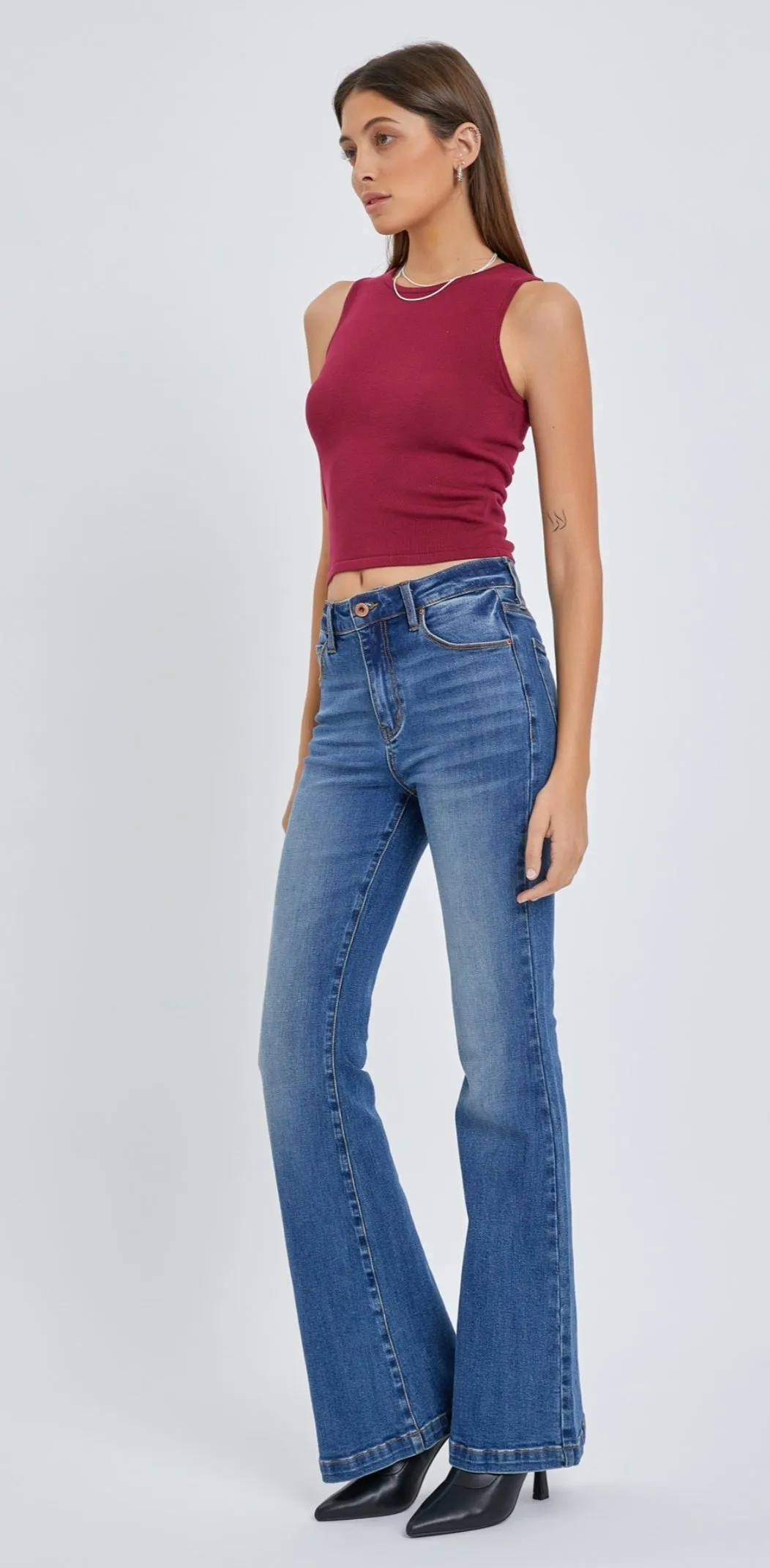 Soft Round Neck Cropped Tank Top