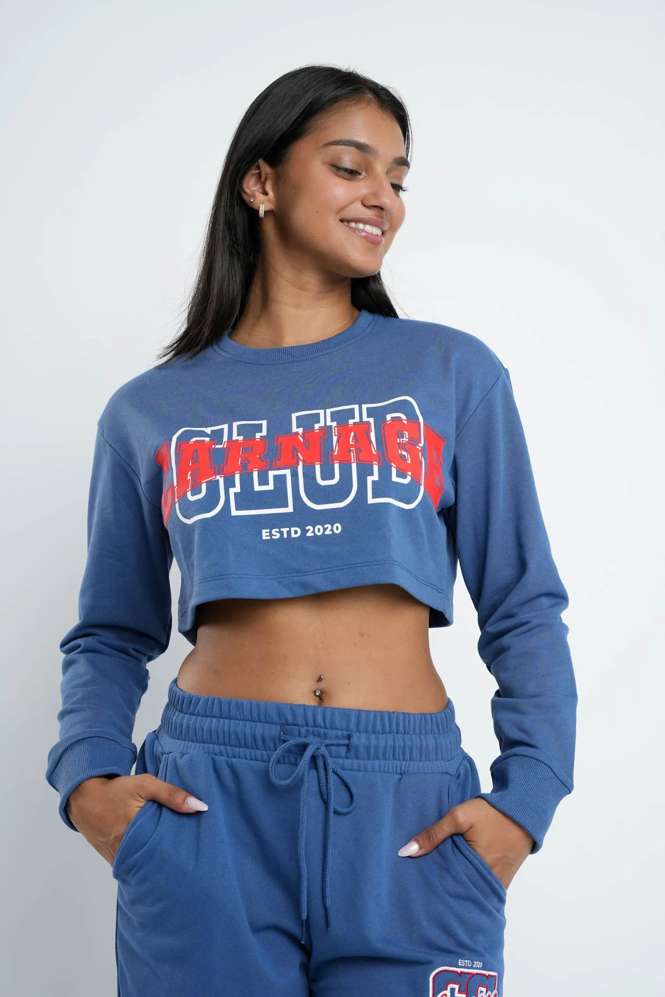 Varsity Essential Crop