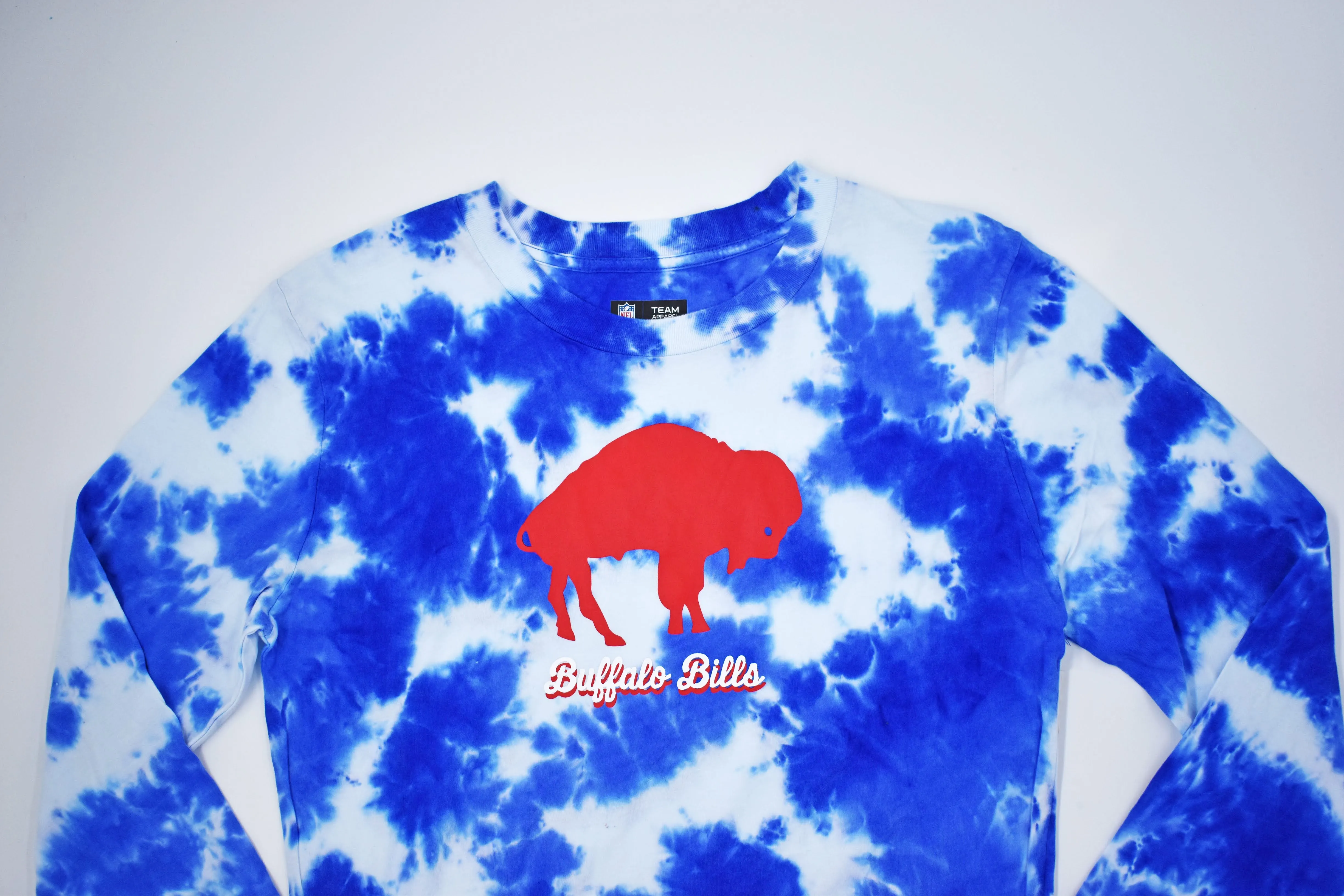 Women's Buffalo Bills Royal Blue With Standing Buffalo Tie Dye Crop Top Long Sleeve Shirt